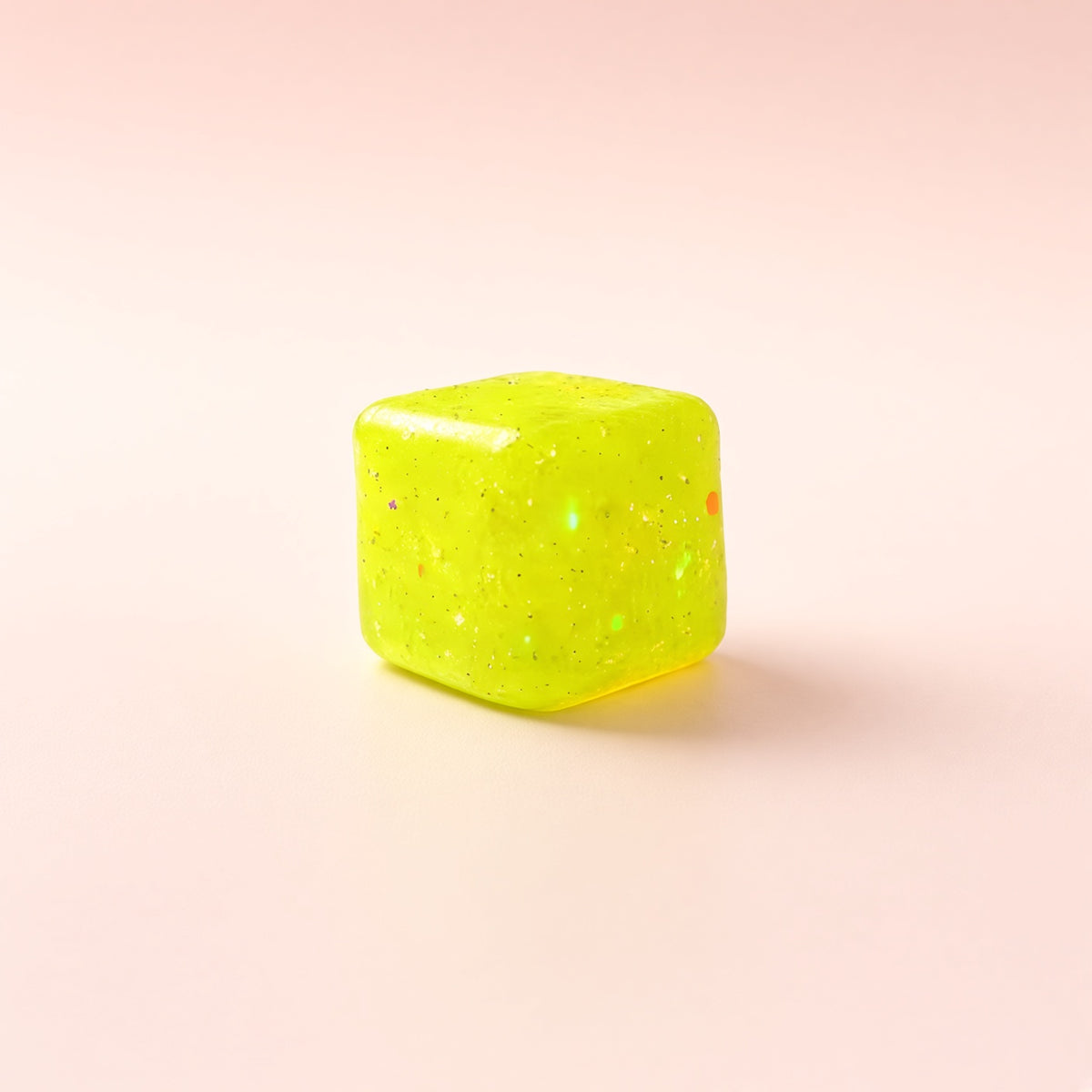 Cube sucre jaune pailleté